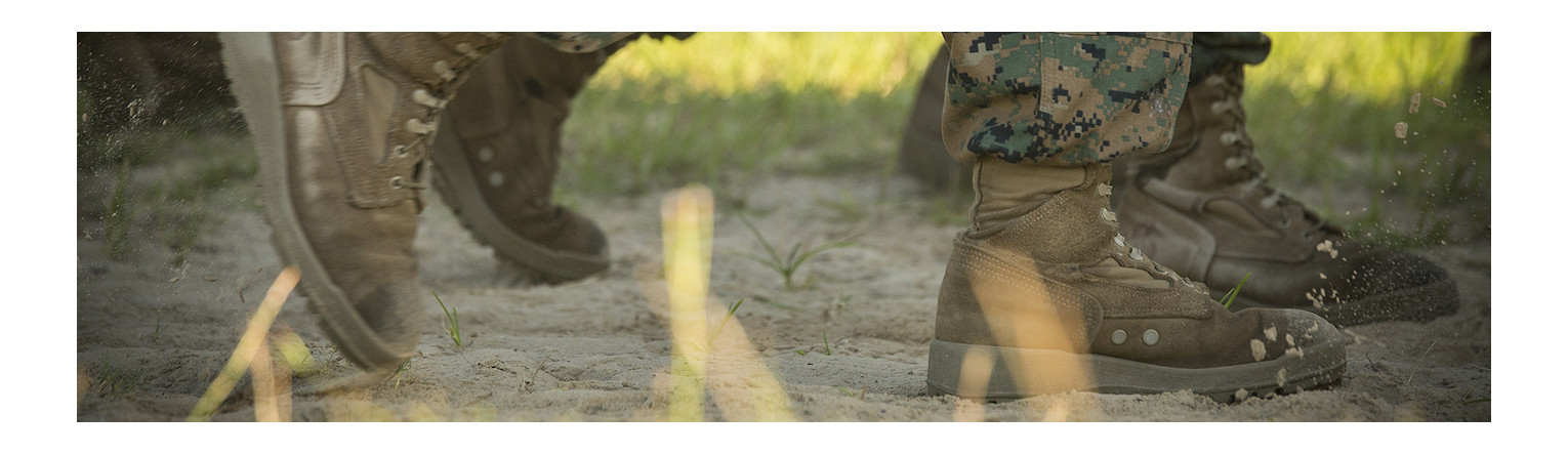 Chaussures militaires